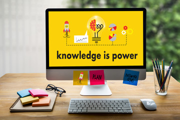 叶片一能进行光合作用着部位是（　　）A．只有表皮细胞B．只有叶肉细胞C．只有保卫细胞D．所有含叶绿体的