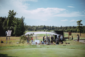 叶片一能进行光合作用着部位是（　　）A．只有表皮细胞B．只有叶肉细胞C．只有保卫细胞D．所有含叶绿体的